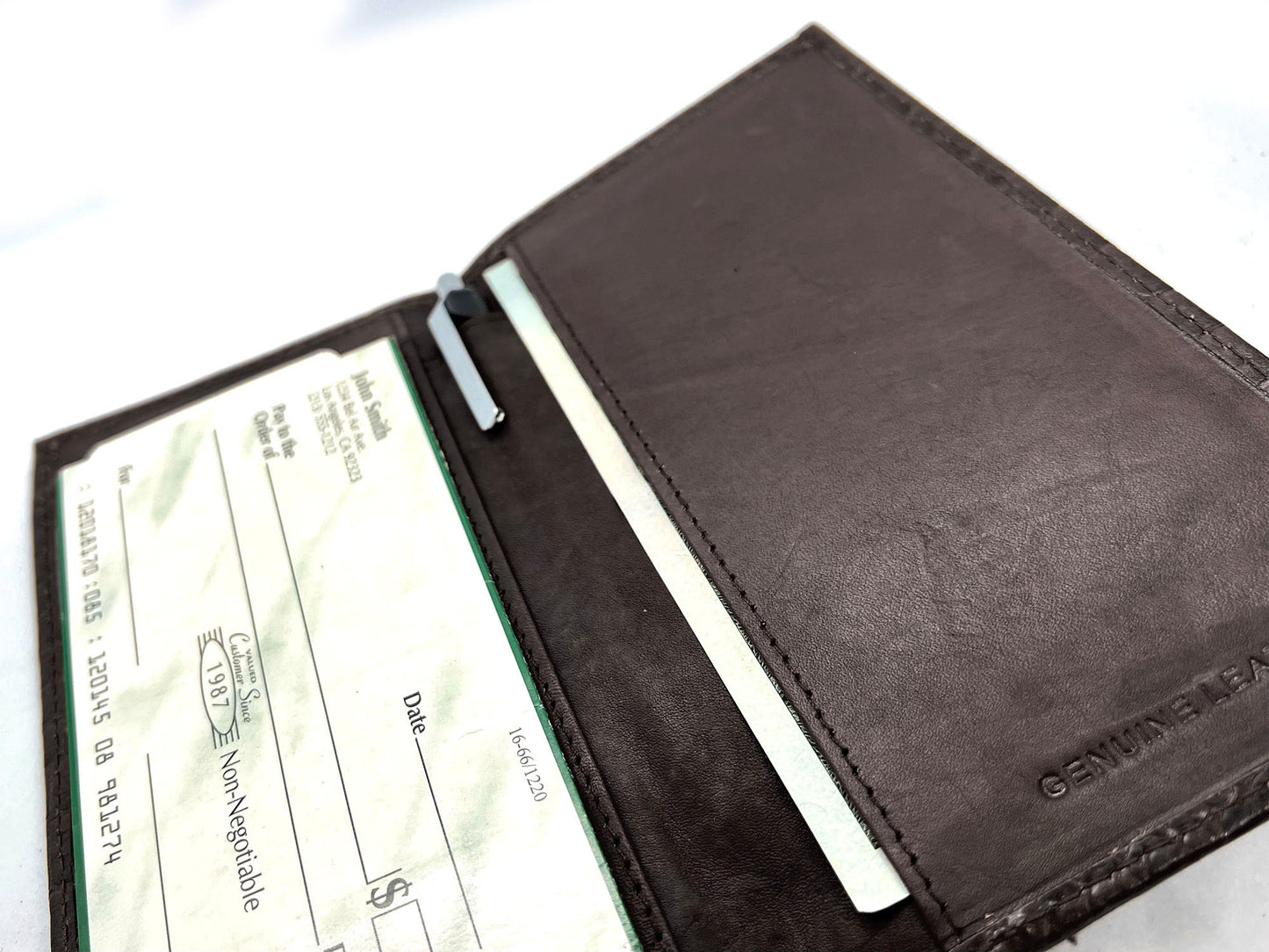 RFID Blocking Genuine Leather Croc Print Checkbook Cover Holder ID Card Wallet